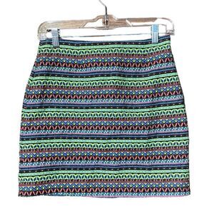 Shrinking Violet Multi-Color Aztec/Tribal Design Mini Skirt Women's Size Small